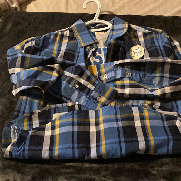 Boys button down shirt and t-shirt.  Size Large 10-12 - Picture 1 of 7